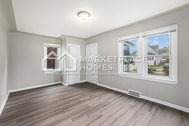 Photo - 22046 Birchwood Ave