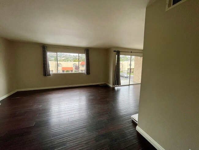 Living room - 6811 Alvarado Rd Unit 2nd flr