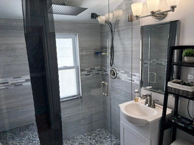 Photo - 71 Hewlett St