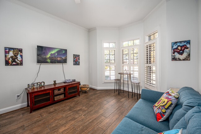 Photo - 488 Lakeside Ln Unit ID1055520P