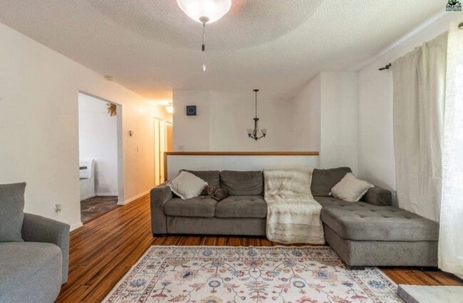 Photo - 4-Bedroom Fairbanks Home with Garage, Deck...