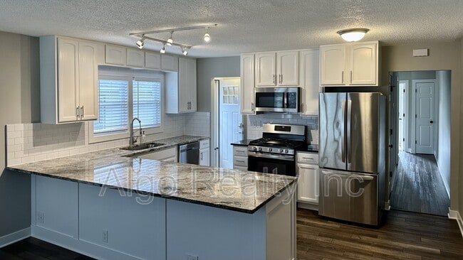 Photo - 3616-3616 Kipling Ave Condo