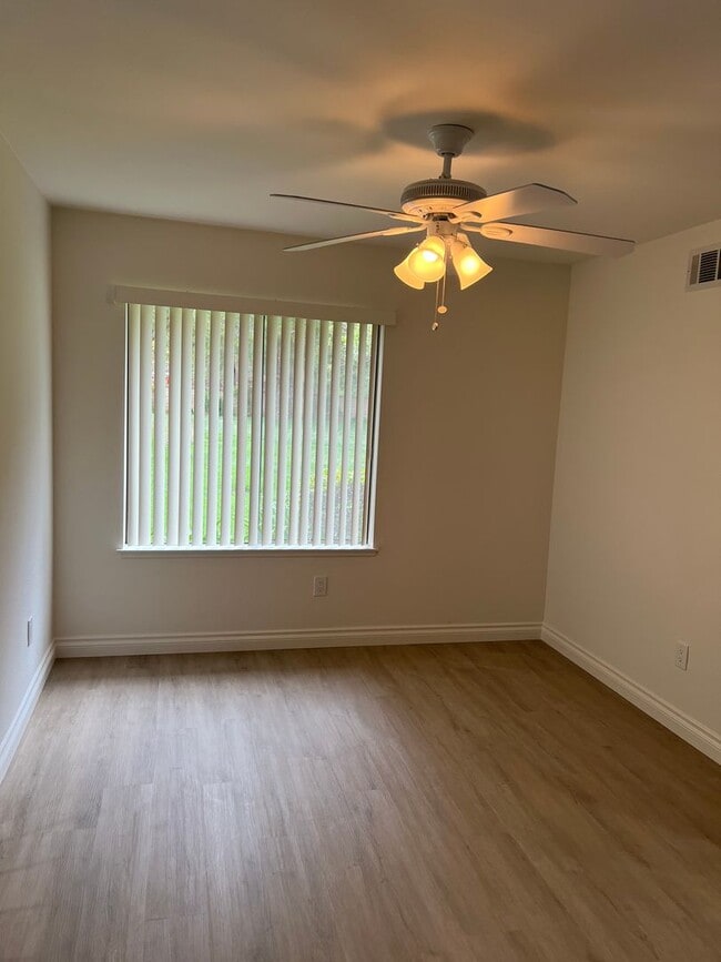 Photo - Updated 2 bed / 2 bath Home in Leisure Village