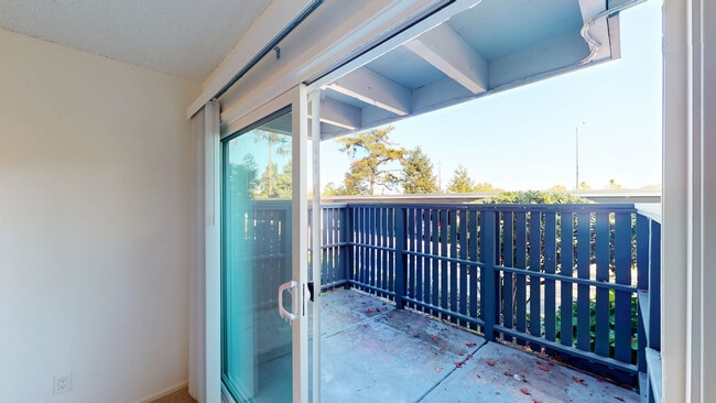 Photo - 400 Alameda del Prado Unit 400K