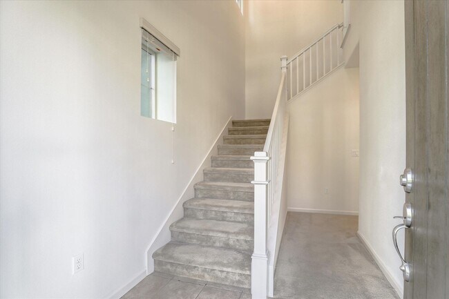 Photo - MODERN LUXURY IN SCENIC COMMUNICATIONS HILL LIGHT-FILLED INTERIORS WITH GREENBELT VIEWS