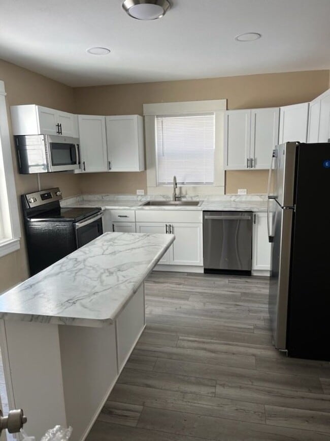 Photo - 625 N Barstow St Unit 1