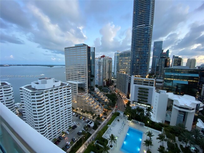 Photo - 950 Brickell Bay Dr Condo Unit 2607