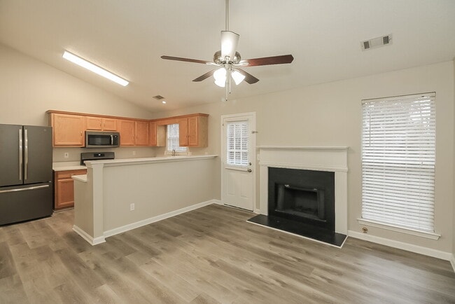 Photo - 9447 Rollinghills Dr