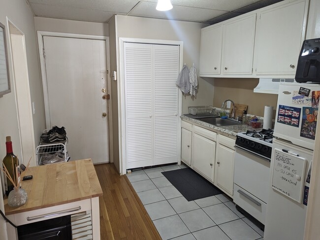 Photo - 1307 Commonwealth Ave Unit 4