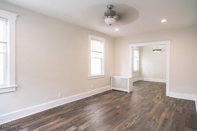 Photo - 312 E Elm St Unit 1