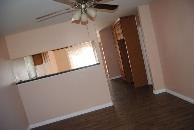 Photo - 1407 2nd St