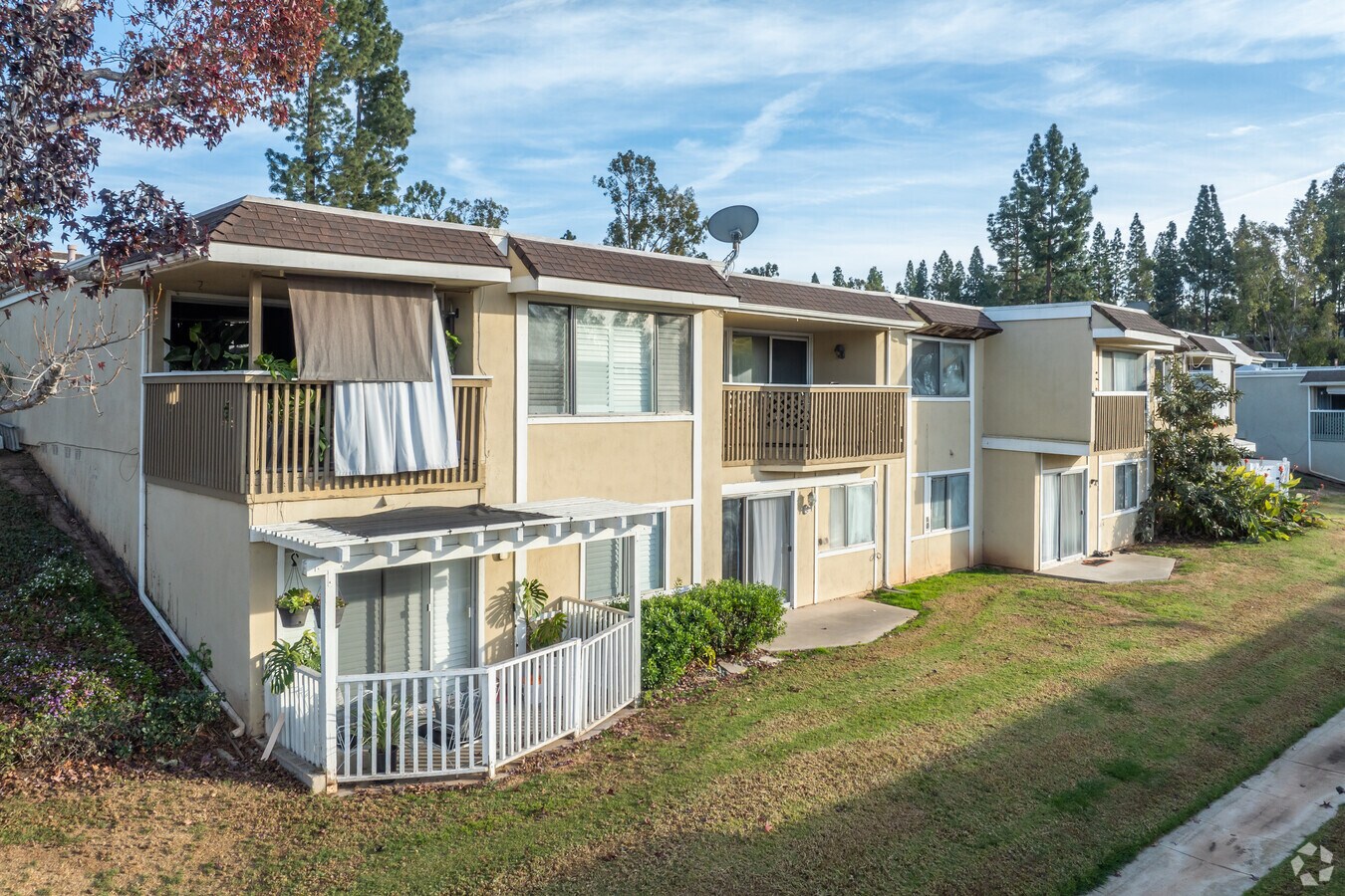 Photo - Laguna Village