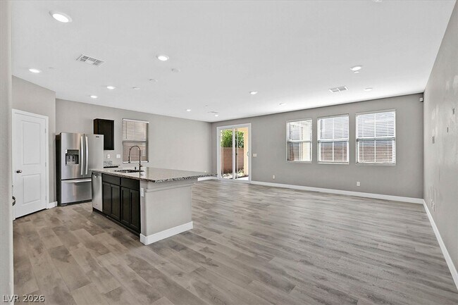 Photo - 2823 Turnstone Ridge St