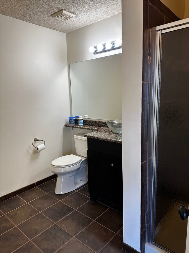 Photo - 72 Lindsey Ct Unit 72