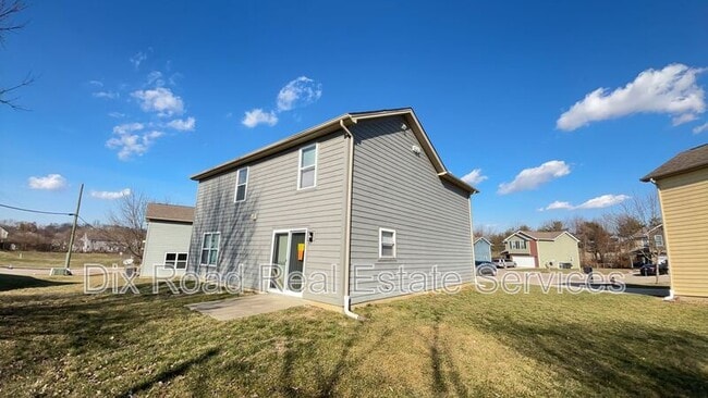 Photo - 121 Kaitlin Wy