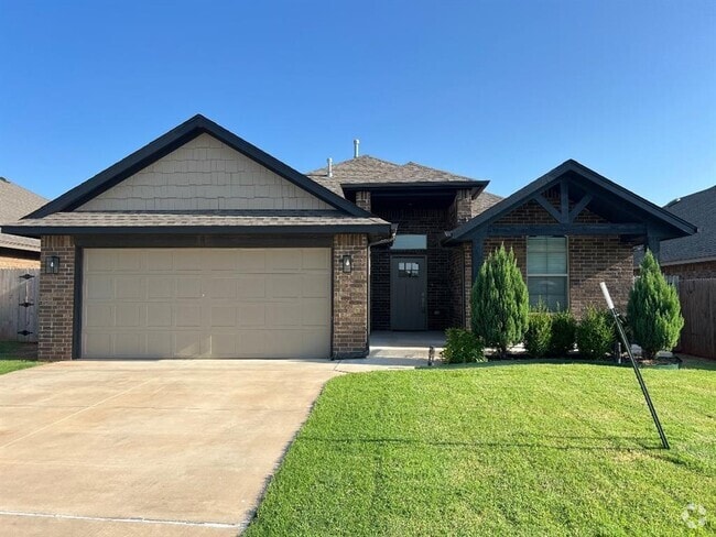 Building Photo - 8722 SW 40th Ter Rental