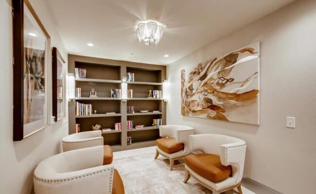 Building Photo - 1 bedroom in Houston TX 77058 Unit 1035 Rental