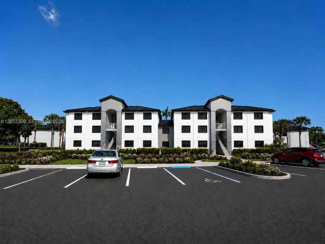 Building Photo - 3690 N 56th Ave Unit 903