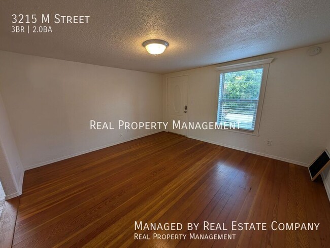 Photo - 3215 M St