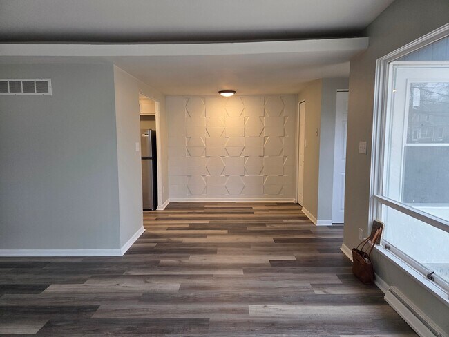 Photo - 763 Douglas St Unidad 763 Douglas