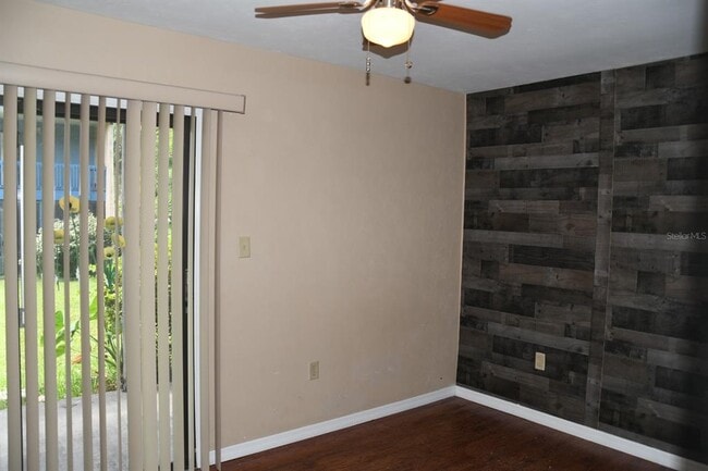 Photo - 2811 SW Archer Rd Unit Y217