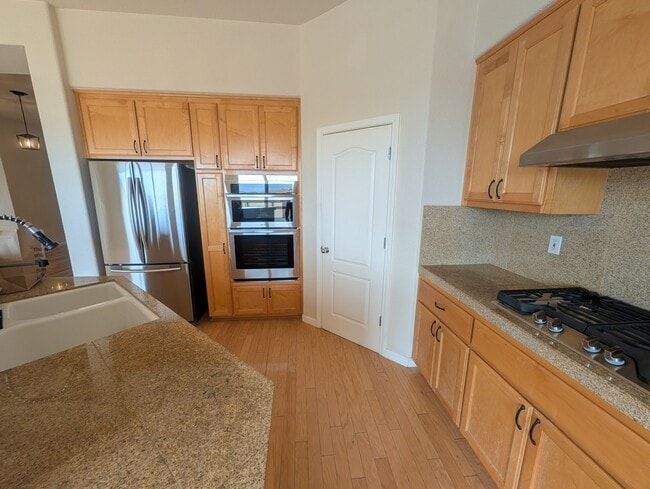 2691 Presidio Dr