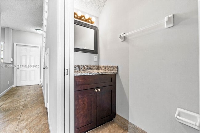 Photo - 4990 Palmbrooke Cir