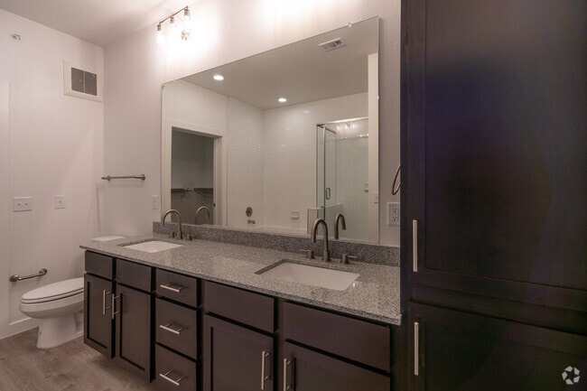 Photo - Delta Manor Apartments