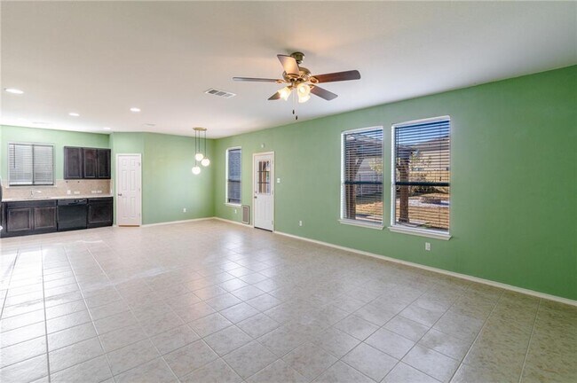Photo - 140 Sundown Ave