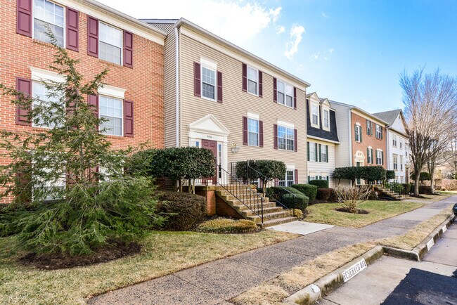 Photo - 9330 Caspian Way Unit #102