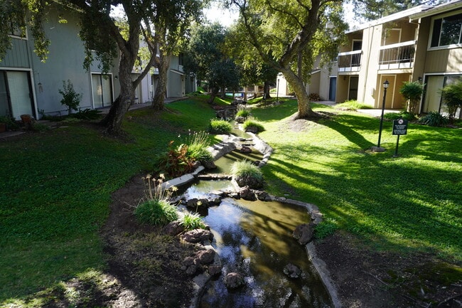 Building Photo - 6518 Embarcadero Dr Unit 13 Rental