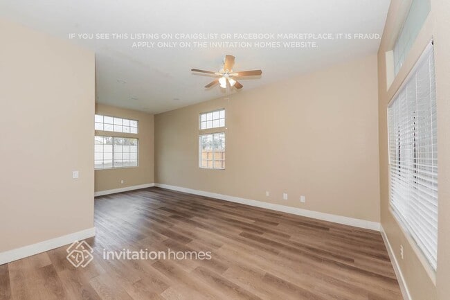 Photo - 27025 Hemingway Ct