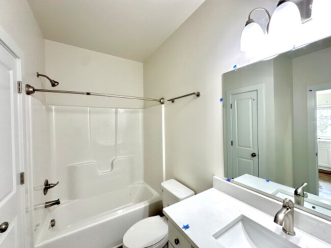 Photo - 1215 Corporate Dr Unit 104