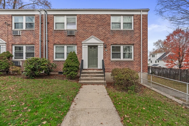 Photo - 66 Blachley Rd