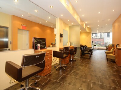 Building Photo - 113 E 60th St