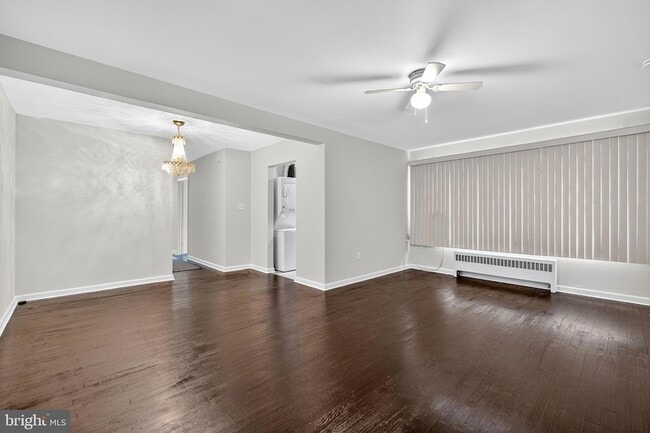 Building Photo - 2321 Altamont Pl SE Unit 103 Rental