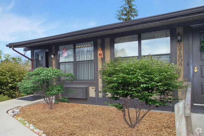 Photo - Cedargate Apartments