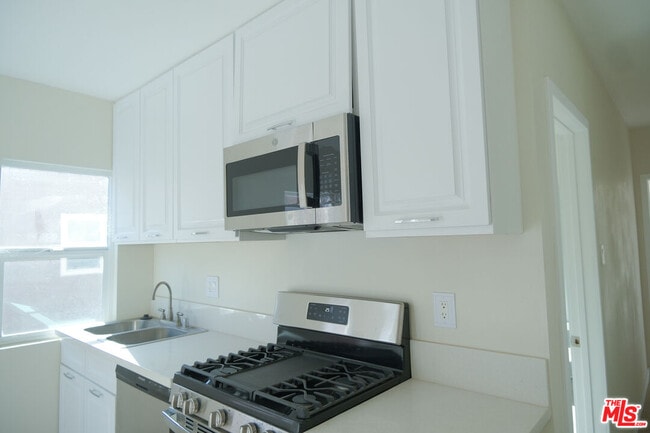 Photo - 407 N Coronado St