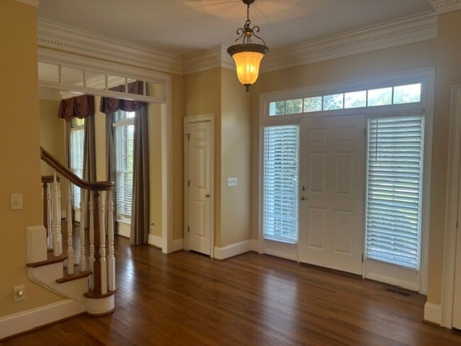 Photo - 43 Crooked Creek Ln