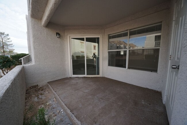 6800 E Lake Mead Blvd Unidad 1008