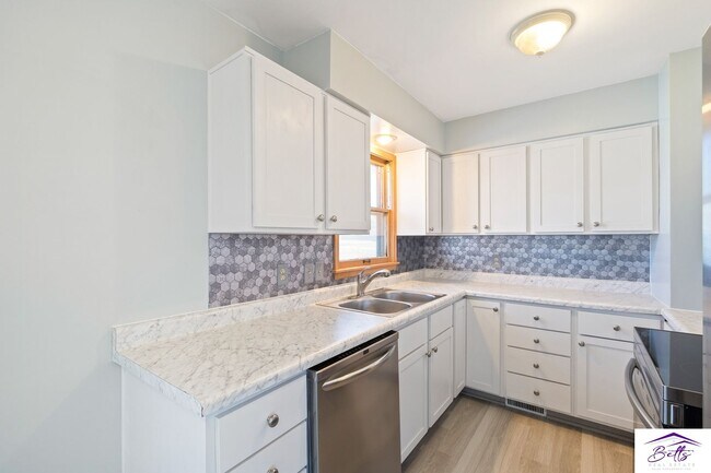 Photo - WELCOME HOME!