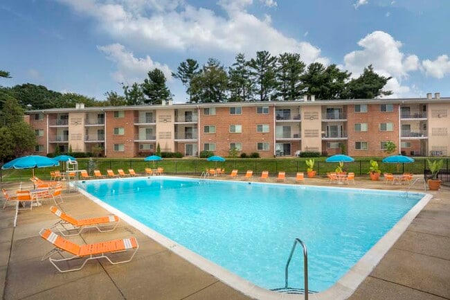 Relaxing swimming pool at Chestnut Hill Apartments in Temple Hills, MD