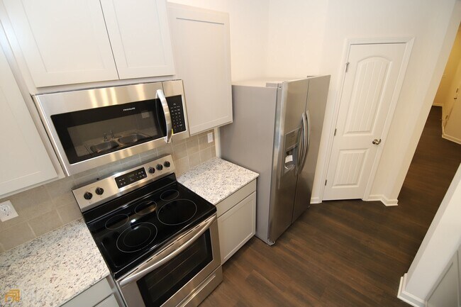 Photo - 85 Chastain Cir