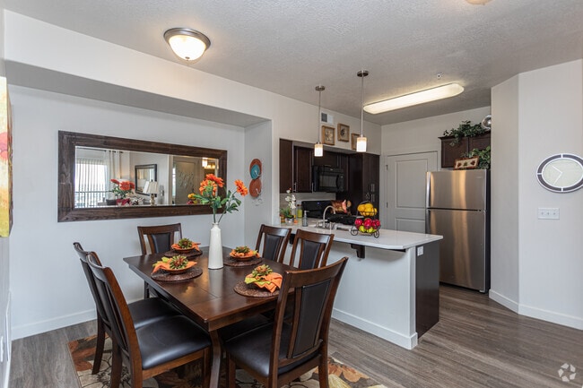 1BR, 1BA - 747 SF