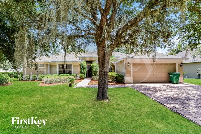 Building Photo - 1521 Clapton Dr