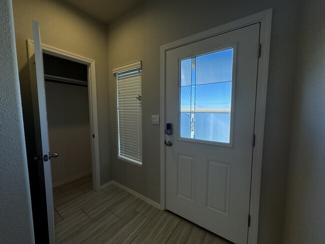 Photo - 776 Amatista Lp SE