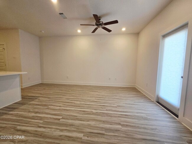 Photo - 396 Salt Creek Lane