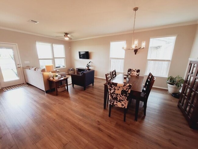 Photo - 7911 Libretto Ln