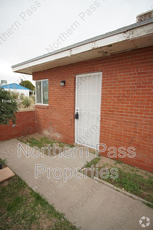 Building Photo - 1421 St Johns Dr Unit 8 Rental