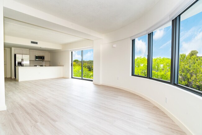 Photo - Silver Bluff Underline